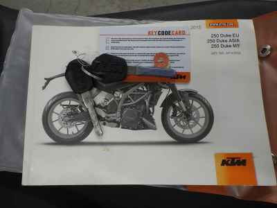 KTM 250 Duke 2015