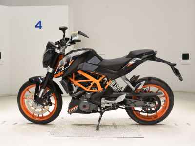 KTM 250 Duke 2015