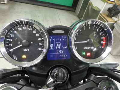 Kawasaki Z900RS 2024