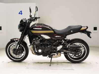 Kawasaki Z900RS 2024
