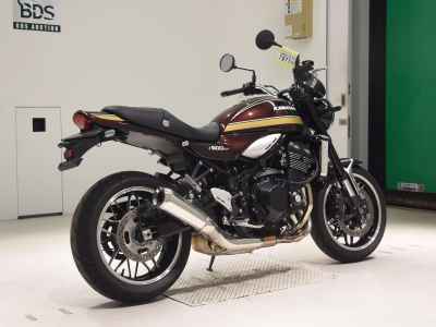 Kawasaki Z900RS 2024