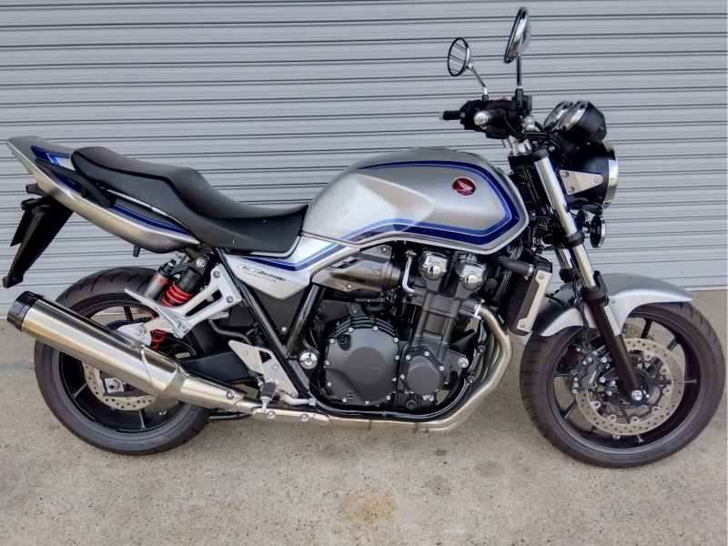 Honda CB1300SF 2024