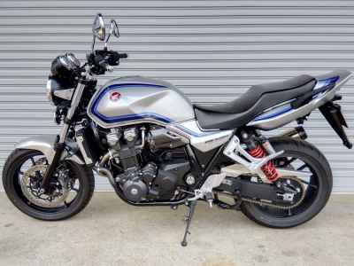 Honda CB1300SF 2024