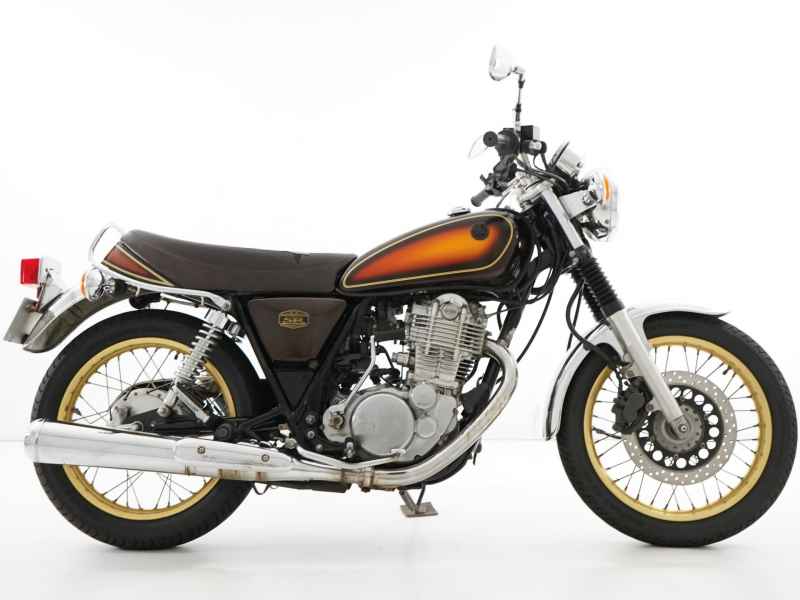 Yamaha SR400 2018
