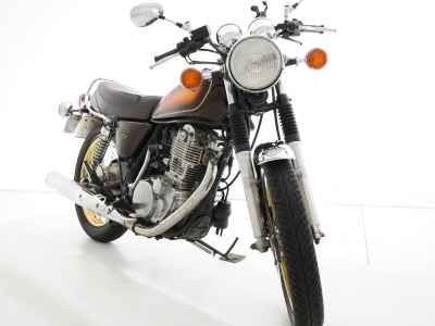 Yamaha SR400 2018