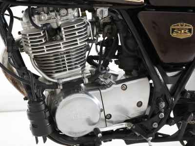 Yamaha SR400 2018