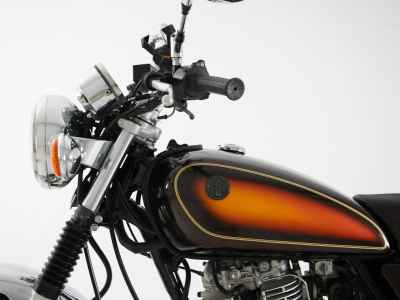 Yamaha SR400 2018