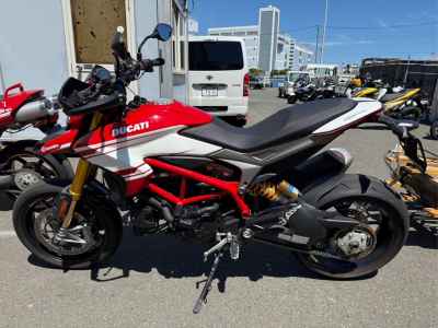 Ducati Hyperstrada 821 2017