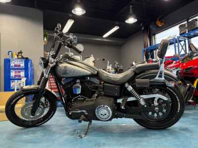 Harley-Davidson Street Bob FXDB1580 2012