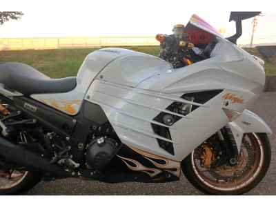 Kawasaki Ninja ZX-14R 2014