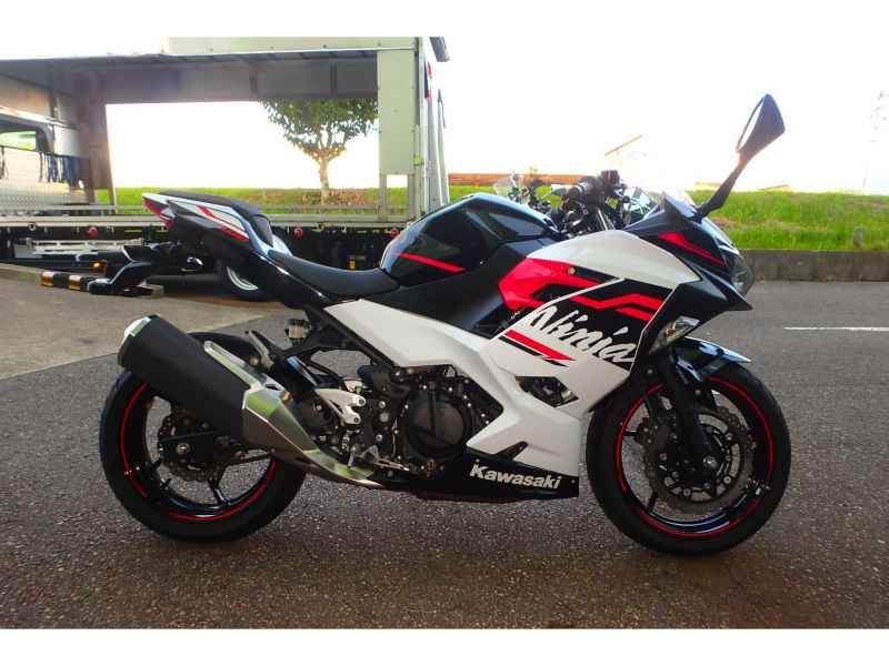 Kawasaki Ninja 400 2020
