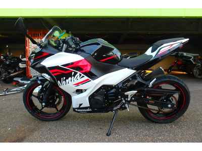 Kawasaki Ninja 400 2020
