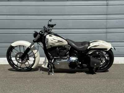 Harley-Davidson Breakout FXSB1580 2013