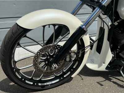 Harley-Davidson Breakout FXSB1580 2013