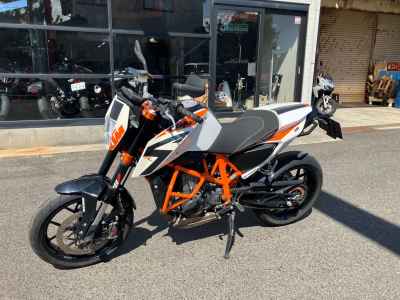 KTM 690 Duke R 2015