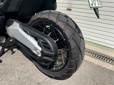 Yamaha XJR1300 2025