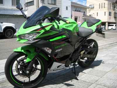 Kawasaki Ninja 400 2021
