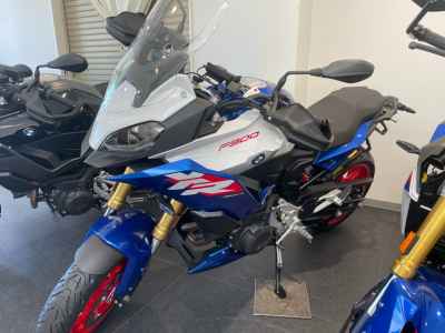 BMW F900XR 2025