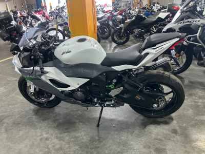 Kawasaki Ninja ZX-6R 2021