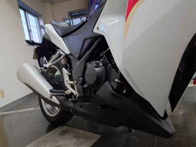 Honda CBR250R 2011