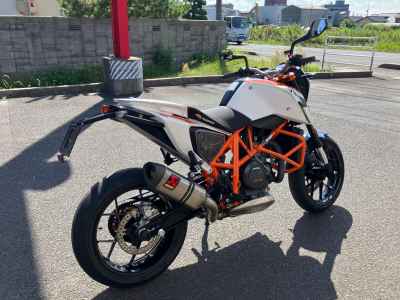 KTM 690 Duke R 2015