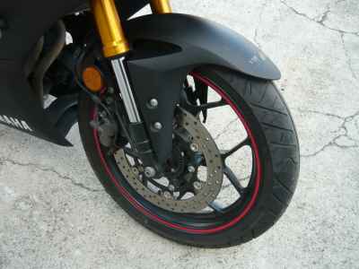 Yamaha YZF-R25 2019