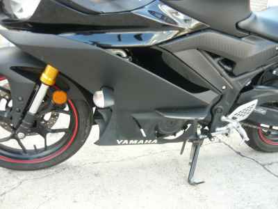 Yamaha YZF-R25 2019