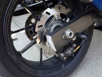 Suzuki GSR750 2013