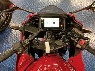 Honda CBR400R 2025