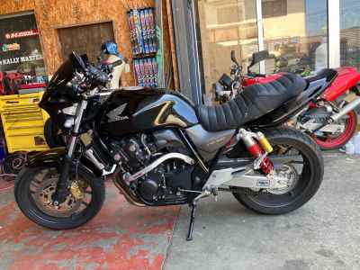 Honda CB400SF 2017