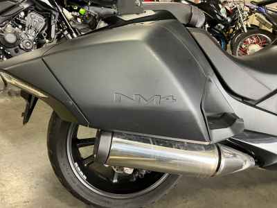 Honda NM4 Vultus 2015