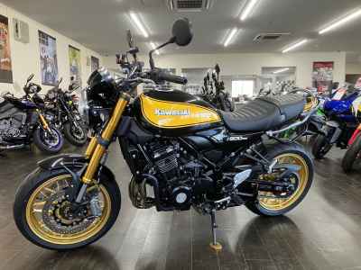 Kawasaki Z900RS SE 2023