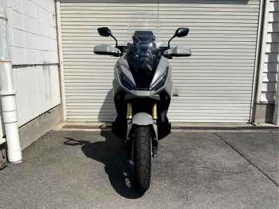 Yamaha XJR1300 2025