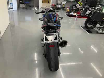 BMW M1000R 2023