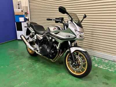 Honda CB1300SF 2022
