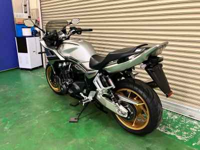 Honda CB1300SF 2022