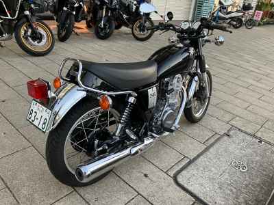 Yamaha SR400 2020