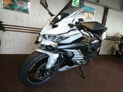 Kawasaki Ninja ZX-4R SE 2024