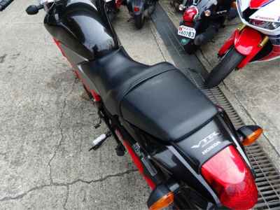 Honda VTR250 2011