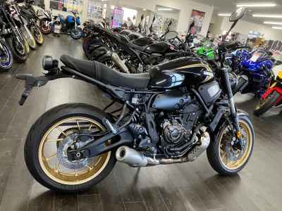 Yamaha XSR700 2022
