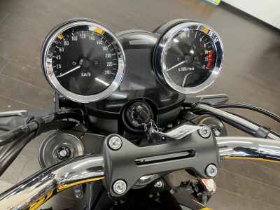 Kawasaki Z900RS SE 2023