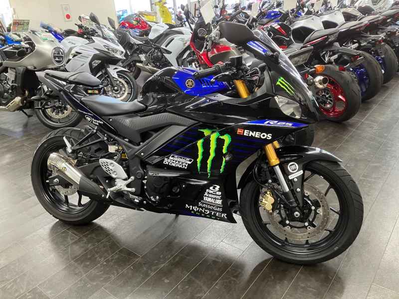 Yamaha YZF-R25 2020