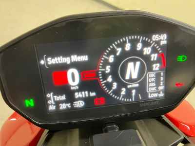 Ducati Streetfighter V2 2022