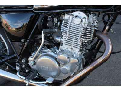 Yamaha SR400 2010