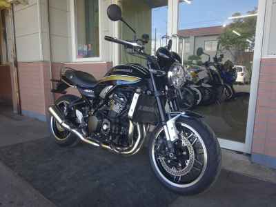 Kawasaki Z900RS 2023