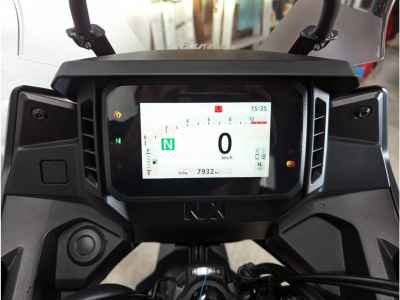 Honda NX400 2024