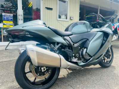 Suzuki Hayabusa 2025