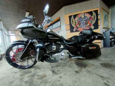 Harley-Davidson Road Glide FLTRU1750 2016