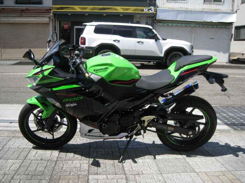 Kawasaki Ninja 400 2021