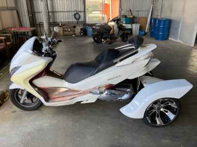 Honda Forza S Trike 2009
